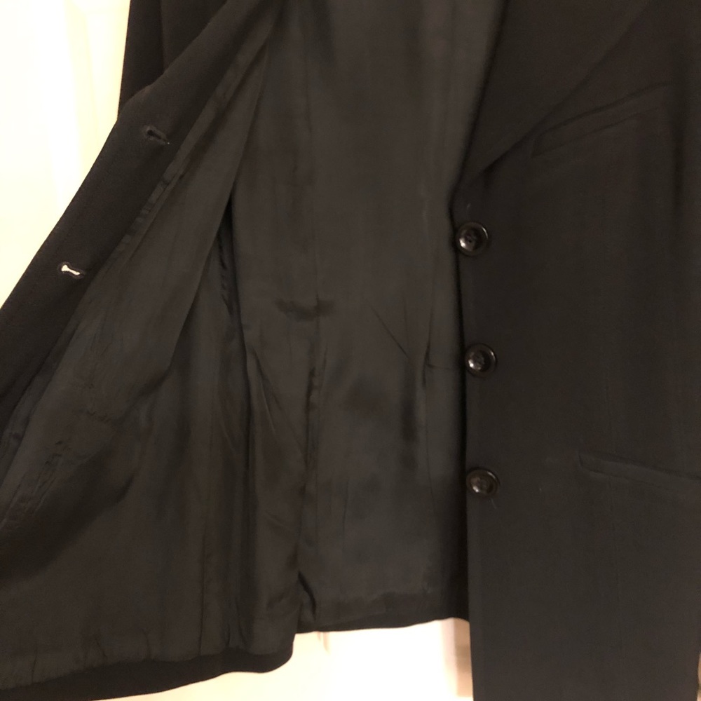 Blazer - Picture 4 of 5